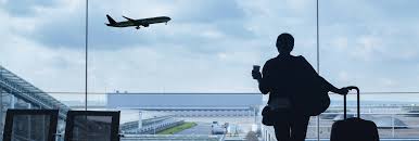 Deshidratarea în avion: de ce apare și cum afectează organismul în timpul zborului
